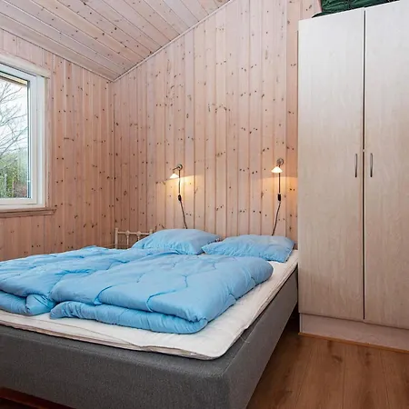 10 Person In B Rkop * Egeskov (Syddanmark)