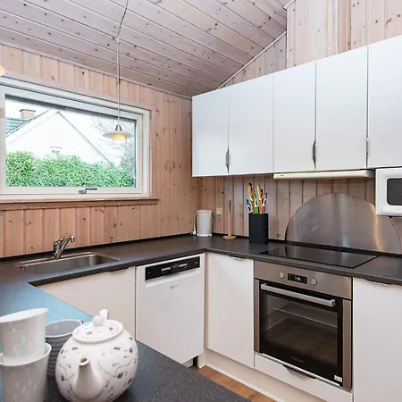 Hébergement de vacances 10 Person In B Rkop